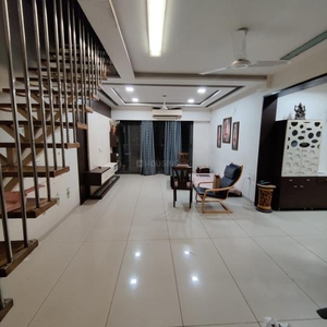 3 BHK Flat for rent in Shahibaug, Ahmedabad - 2435 Sqft