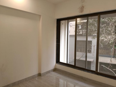 2 BHK Flat for rent in Borivali East, Mumbai - 807 Sqft
