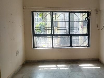 2 BHK Flat for rent in Dahisar West, Mumbai - 900 Sqft
