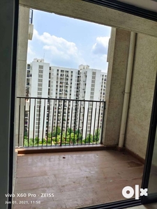 2.5 BHK BALCONY FLAT WITH GOOD VIEW IN A BALCONY .
