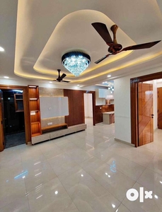 116 Gaj 2bhk in Mohali Sec 127 luxury flats just 33.90 Lacs 95%Loan