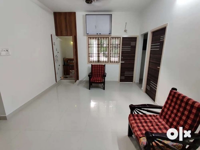 2 BHK Brand New Flat for Sale At Mandaveli , Brokers Excuse