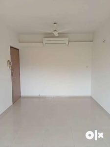 2 BHK flat Available for sale in Casa Rio palava city Lodha Dombivali