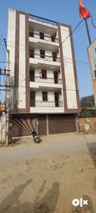 250 gaj with ground +4 with newly constructed building with gud rental