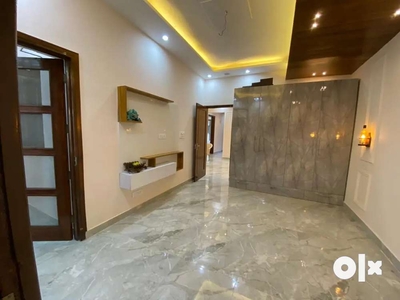 262 Gaj 4 BHK attached bathroom Ground floor available in Ph-4 Sec-59