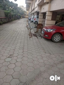2BHK flat in covered society with play area for kids