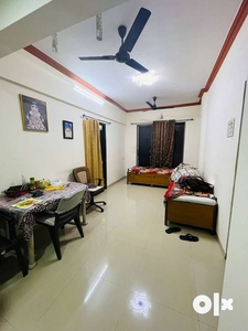 3 BHK Flat furnished 1050 sqft URGENT SALE mahavir kunj, Katkarpada