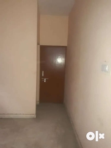 Flat in good condition