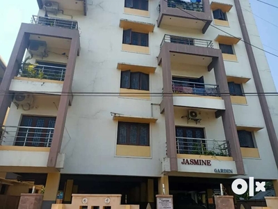 Good looking 2 BHK apartment with semi furnished in main area of city