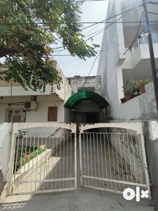 HOUSE AVAILABLE IN OFFICERS COLONY PATIALA