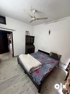 Independent flat 2bhk flat 1 room occupied looking for 2nd room