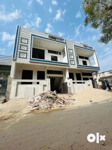 Premium ultra luxurious 4BHK Duplex on very prime location