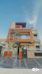 Triple storey 200 Sq.Yards Independent house park facing for sale