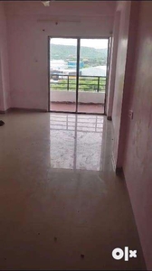 Well maintained 3 bhk flat