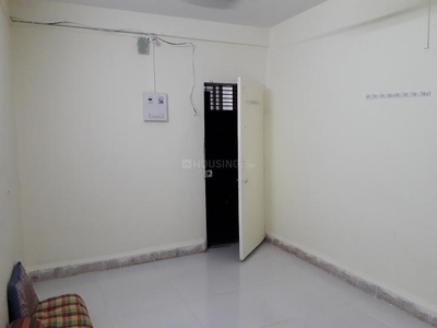 1 RK Flat for rent in Dadar West, Mumbai - 240 Sqft