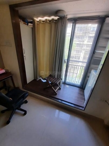 1 RK Flat for rent in Khar West, Mumbai - 350 Sqft