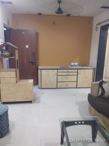 2 BHK Flat for rent in Malad West, Mumbai - 800 Sqft
