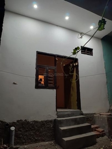 2 BHK Independent House for rent in Sector 87, Faridabad - 450 Sqft