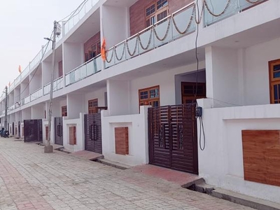 3 Bedroom 1650 Sq.Ft. Independent House in Amar Shaheed Path Lucknow
