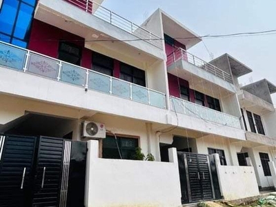5 Bedroom 980 Sq.Ft. Independent House in Jhalwa Allahabad