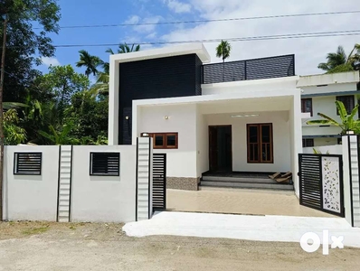 Newly built 2bhk ready to move house for sale near Edapally Varapuzha