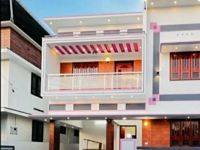 Prakash Pandit From Shiv Properties Gomati Nagar Lucknow