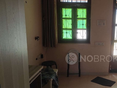 1 RK Flat In Saraf Building for Rent In Parel