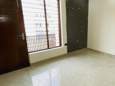2 Bedroom 120 Sq.Yd. Builder Floor in Sector 98 Faridabad
