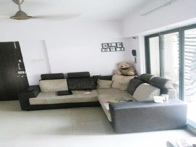 2 BHK Flat In Runwal Pearl for Rent In Thane West