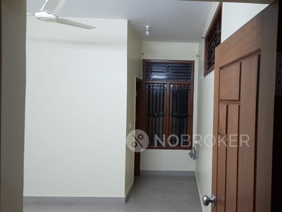 2 BHK House for Rent In Klm Fashion Mall