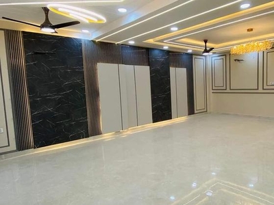 3 Bedroom 250 Sq.Yd. Builder Floor in Sector 15a Faridabad