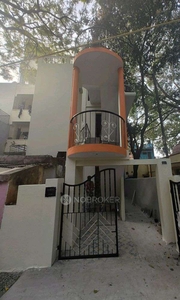 3 BHK House for Lease In A Street