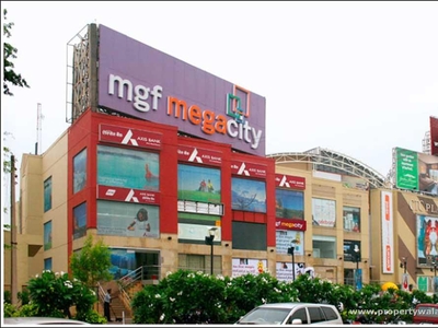Shop for rent in M G Road area, Gurgaon