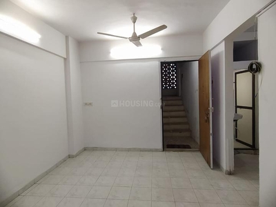 1 BHK Flat for rent in Borivali West, Mumbai - 600 Sqft