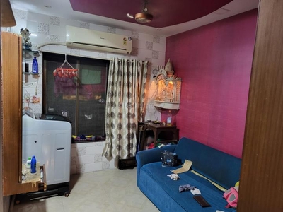 1 BHK Flat for rent in Girgaon, Mumbai - 450 Sqft