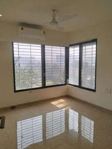 2 BHK Flat for rent in Andheri West, Mumbai - 867 Sqft