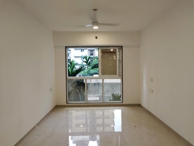 2 BHK Flat for rent in Andheri West, Mumbai - 900 Sqft