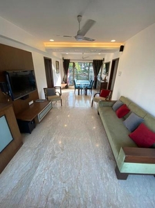 2 BHK Flat for rent in Bandra West, Mumbai - 950 Sqft