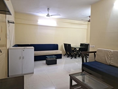 2 BHK Flat for rent in Chembur, Mumbai - 1000 Sqft