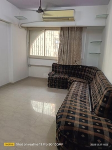 2 BHK Flat for rent in Jogeshwari East, Mumbai - 900 Sqft