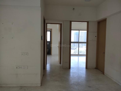 2 BHK Flat for rent in Jogeshwari West, Mumbai - 960 Sqft