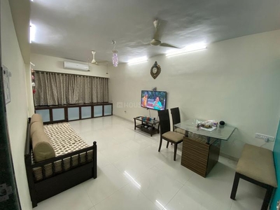 2 BHK Flat for rent in Juhu, Mumbai - 1100 Sqft