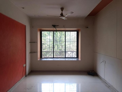 2 BHK Flat for rent in Kandivali East, Mumbai - 850 Sqft