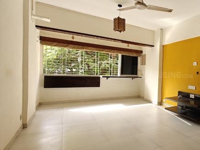 2 BHK Flat for rent in Khar West, Mumbai - 950 Sqft