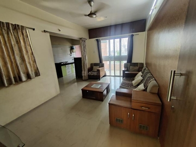 2 BHK Flat for rent in Lohegaon, Pune - 980 Sqft