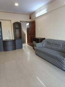 2 BHK Flat for rent in Malad West, Mumbai - 750 Sqft