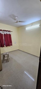 2 BHK Flat for rent in Malad West, Mumbai - 840 Sqft