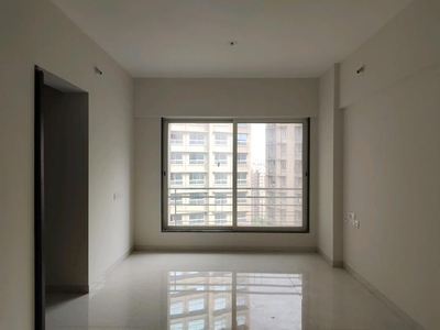 2 BHK Flat for rent in Malad West, Mumbai - 850 Sqft