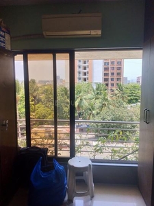 2 BHK Flat for rent in Santacruz East, Mumbai - 1300 Sqft