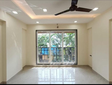 3 BHK Flat for rent in Borivali West, Mumbai - 1650 Sqft
